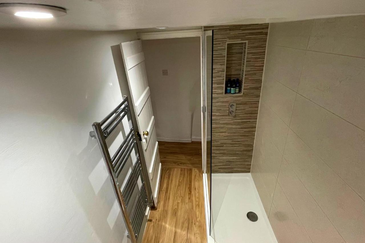 Stunning Luxury Apartment In Central 利明顿 外观 照片